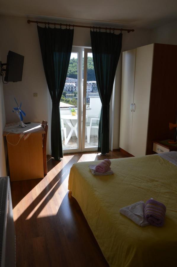 Apartman Mare Дрвеник Экстерьер фото